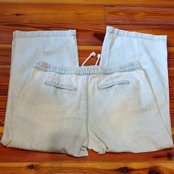KanCan Pull On Wide Leg Light Wash Denim Jeans Pants Size 30 - Picture 7 of 10